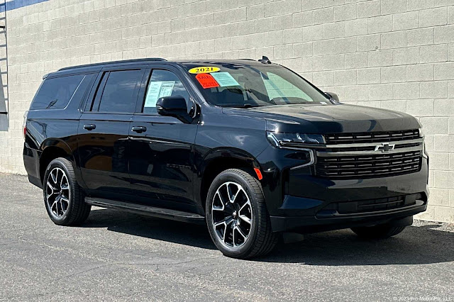 2021 Chevrolet Suburban RST