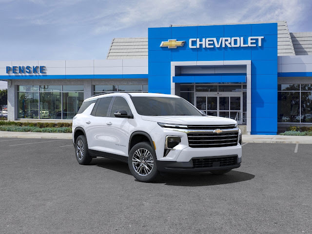 2025 Chevrolet Traverse LT