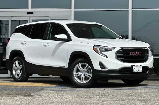 2021 GMC Terrain SLE