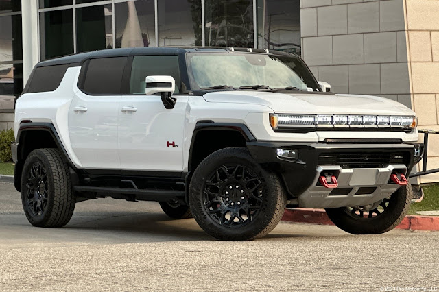 2024 GMC Hummer EV SUV 2X