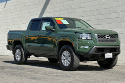 2023 Nissan Frontier SV