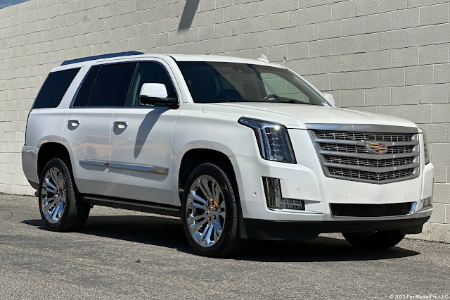 2020 Cadillac Escalade Premium Luxury