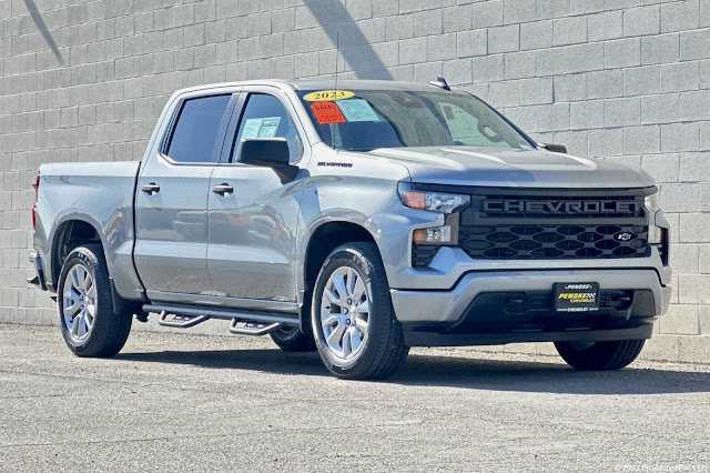 2023 Chevrolet Silverado 1500 Custom