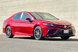 2022 Toyota Camry 