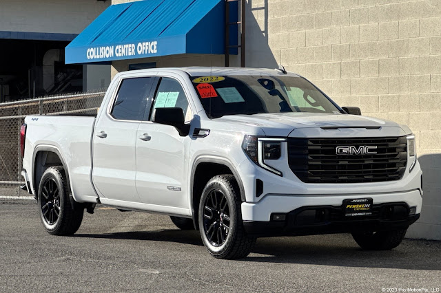 2022 GMC Sierra 1500 Elevation