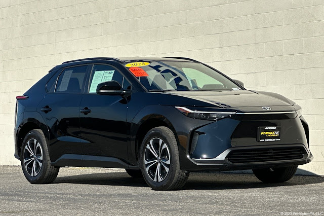 2025 Toyota bZ4X 