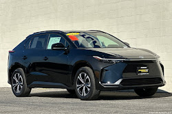 2025 Toyota bZ4X 