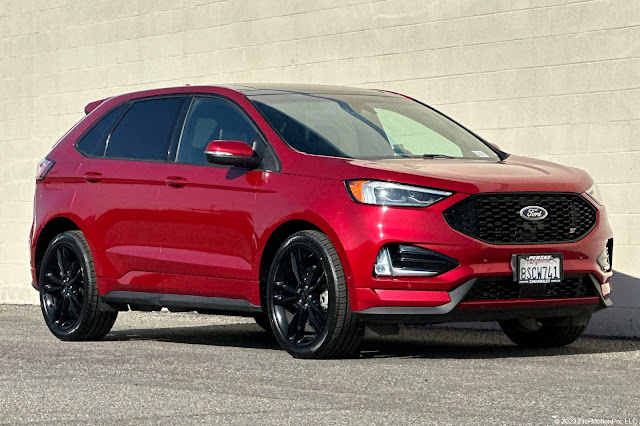 2020 Ford Edge ST
