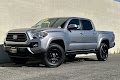 2021 Toyota Tacoma 2WD SR52WD SR5 Double Cab 5' Bed V6 AT (Natl
