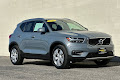 2021 Volvo XC40 Momentum