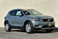 2021 Volvo XC40 Momentum