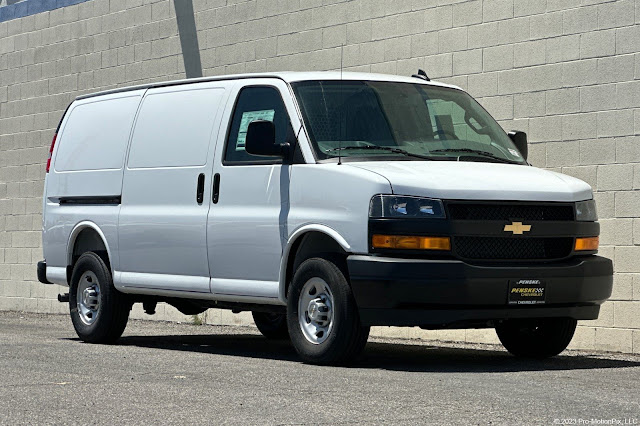 2026 Chevrolet Express 2500 Work Van