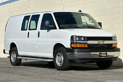 2024 Chevrolet Express 2500