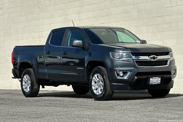 2017 Chevrolet Colorado LT