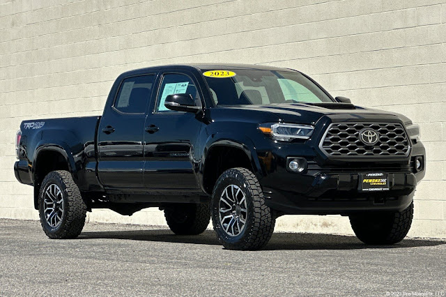2023 Toyota Tacoma TRD Sport
